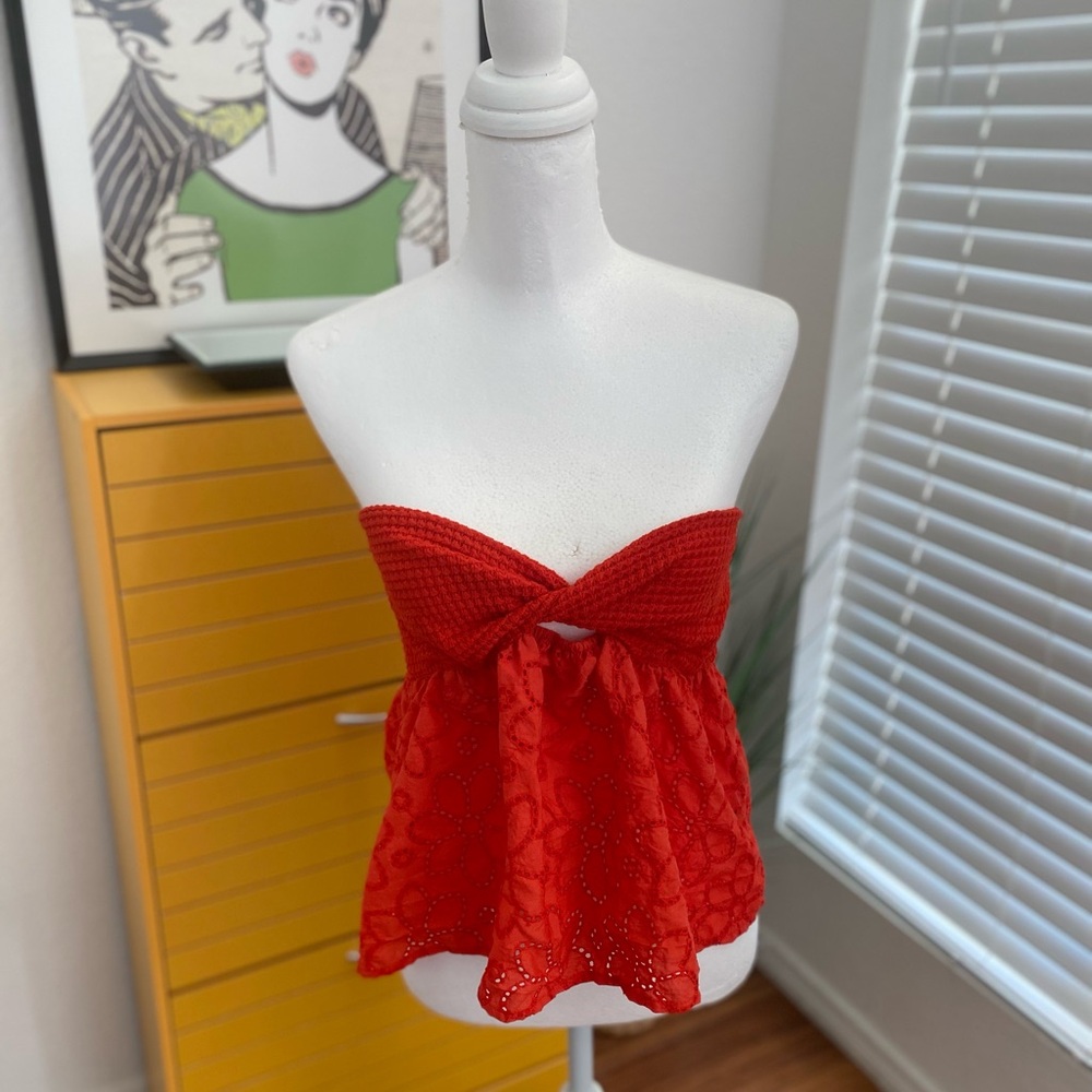 SHEIN Red Lace Strapless Top